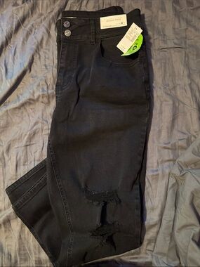 Maurices Black Distressed High-Rise Jeggings